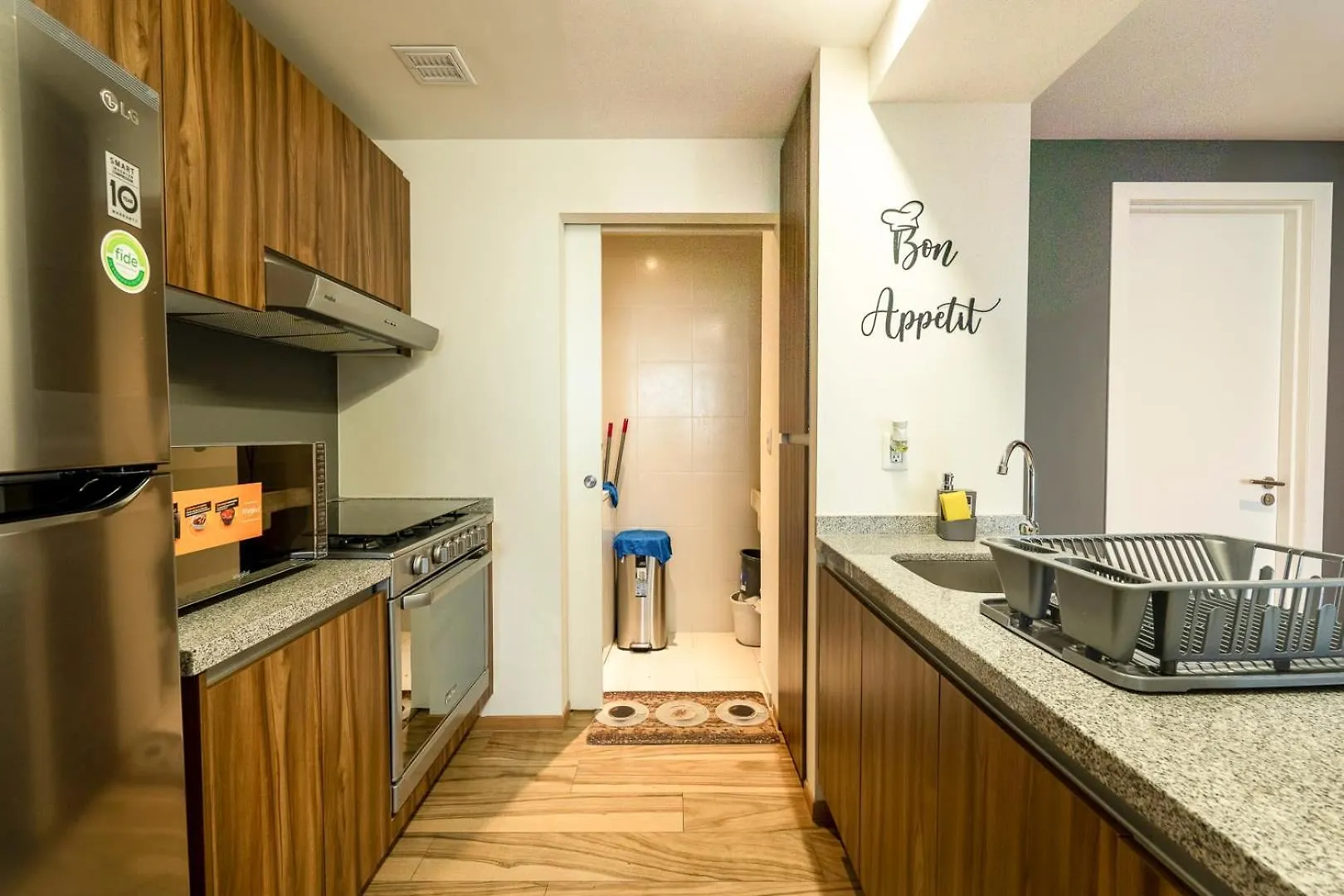 Luxury Escape Near Andares Modern Retreat Daire Guadalajara