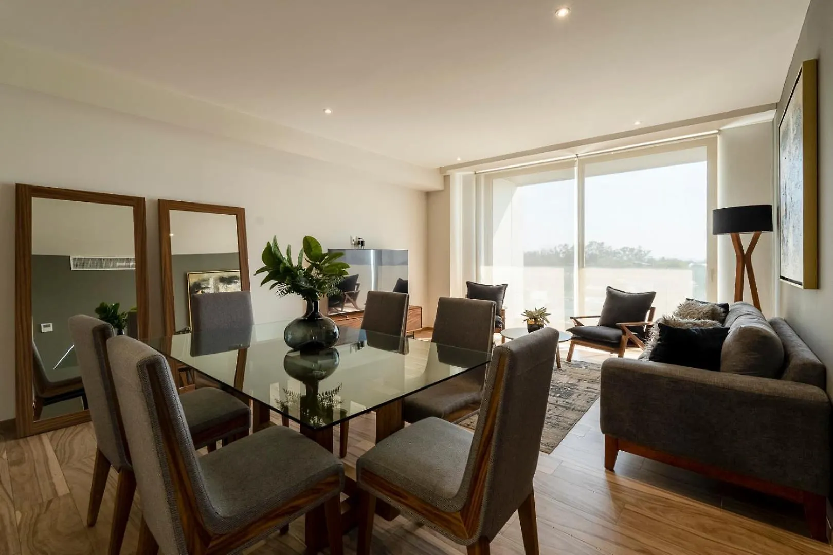Luxury Escape Near Andares Modern Retreat Daire Guadalajara