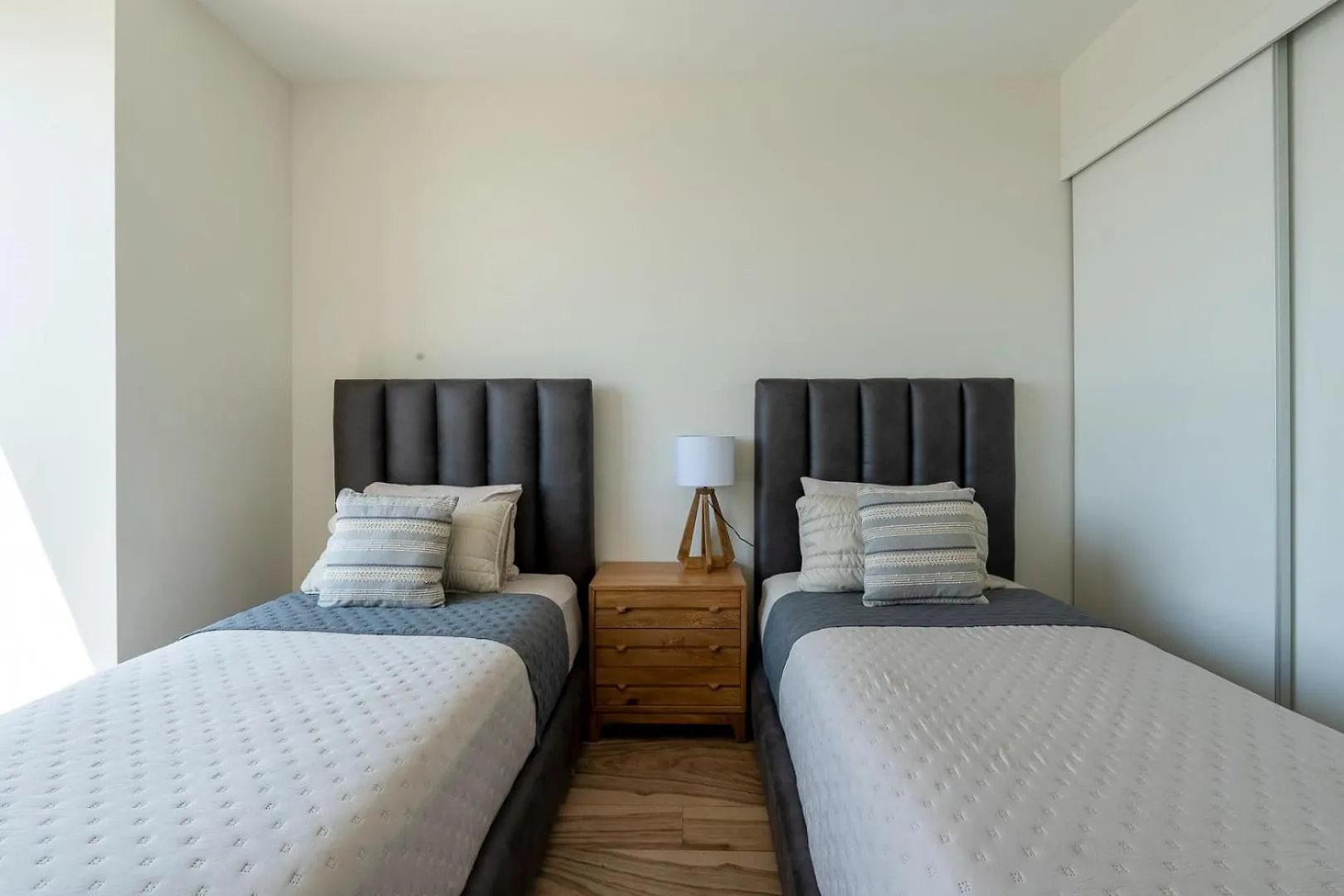 Apartament Luxury Escape Near Andares Modern Retreat Guadalajara 0*,